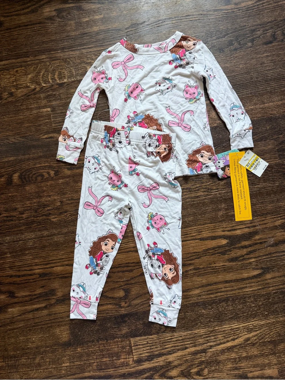 Gabby’s Dollhouse Toddler Girls' White & Pink Long-Sleeve Pajama Set